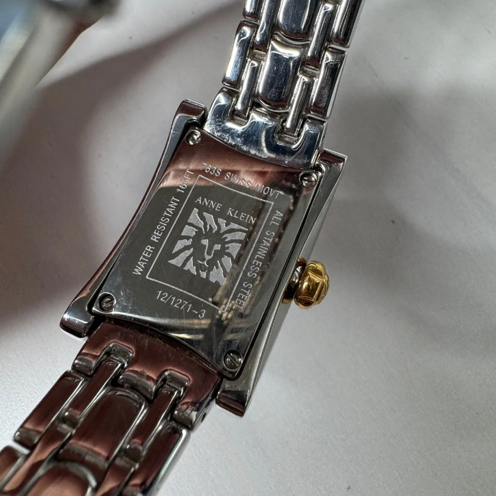 Anne Klein good battery my